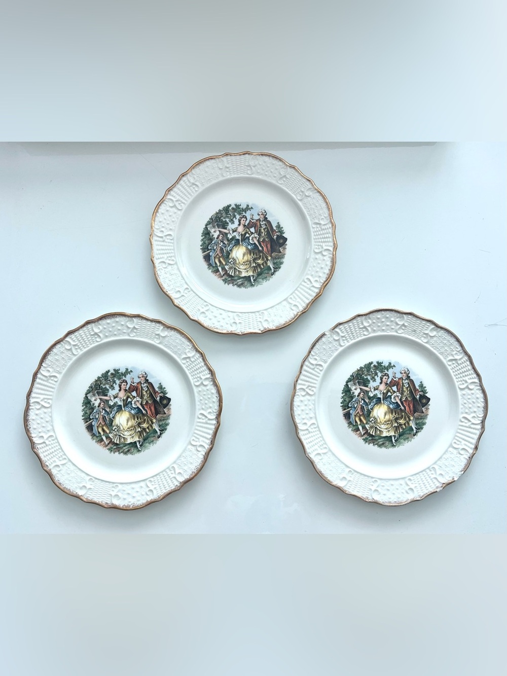 Vintage Canonsburg Keynote Colonial Couple Plates Set of 3 Gold Trim